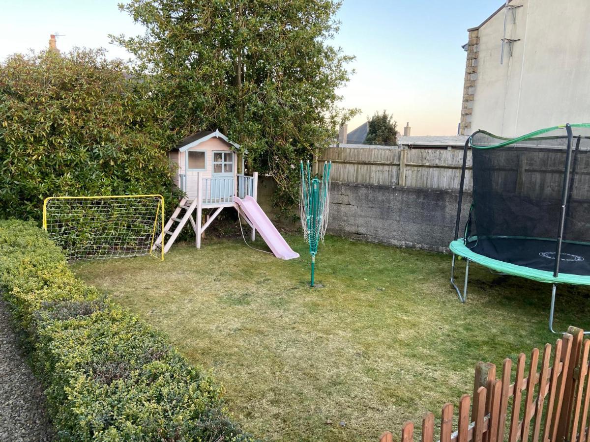 Ivy Cottage-Serviced Accommodation Dyce Exterior foto